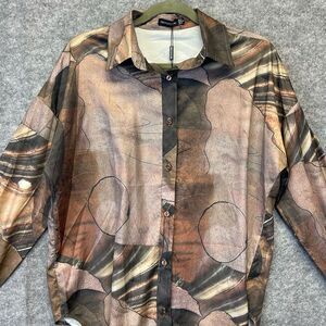 NWT PrettyLittleThing Top Women's 4 Beige Abstract Button Down Oversized Shirt